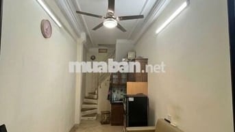 Chính chủ cho thuê nhà riêng ngõ Văn Chương 4 tầng (2N-2VS)