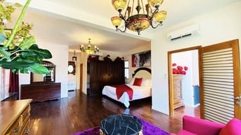 Biệt thự sân vườn cao cấp, villa Riviera An Phú, 6PN rộng, $5,500/th