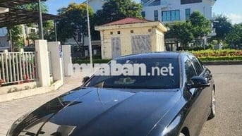 Chính chủ gia đình em cần bán Lux A 2022 đi 4v