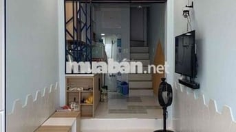 Cho thuê nhà 1 tầng 1 gác 1 phòng ngủ Q.1 bờ kè diện tích sử dụng 55m2