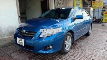 Toyota Corolla Altis 1.6 AT Xanh