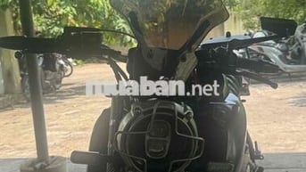 Suzuki GSX S150 Đỏ Đen