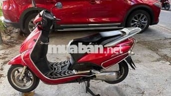 Honda Lead màu Đỏ