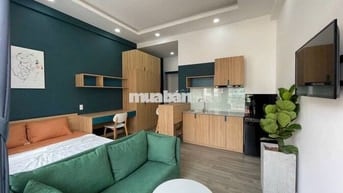 Siêu rộng siêu hiểm , bên hông cv Lê Thị Riêng , máy giặt riêng 