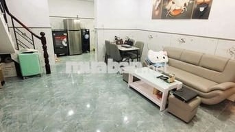 4 TỶ+ có nhà Q.TÂN BÌNH - Trệt Lầu, 2 Ngủ - DT 38m2 - RA MẶT TIỀN 10M