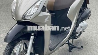 Honda Vision 2018 Vàng cát