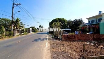 Mặt tiền Nguyễn Văn Khạ, cách ngã 4 Cây Bài - Nguyễn Văn Khạ 500m