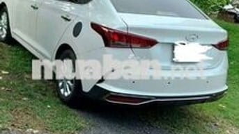 Hyundai Accent 2022 Trắng 100.000km