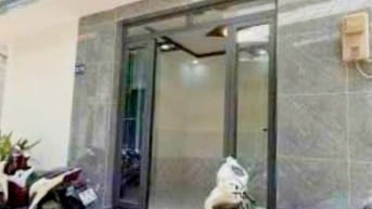 Mình chính chủ bán căn nhà hẻm xe hơi quận 7