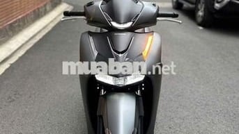 SH160iABS2026 Xám grey odo 51km, tình trạng 99,99%