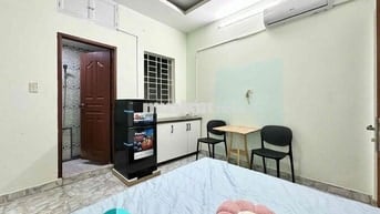 CHO THUÊ PHÒNG STUDIO CỬA SỔ ĐẦY ĐỦ NỘI THẤT THOÁNG GẦN ĐH VĂN HIẾN