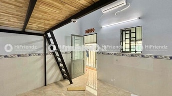 CHO THUÊ PHÒNG GÁC RỘNG CỬA SỔ BANCOL ĐẦY ĐỦ NỘI THẤT ĐƯỜNG VƯỜN LÀI