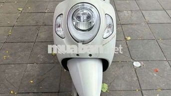 bán xe Scoopy trắng
