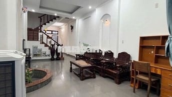 NHÀ 3 PHÒNG NGỦ - HẺM LÊ HỒNG PHONG - NỘI THẤT CƠ BẢN