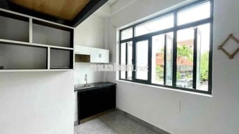 PHÒNG TRỌ GIÁ RẺ HSSV 30m2 CỬA SỔ TRỜI SÁT DƯƠNG QUẢNG HÀM - VLU