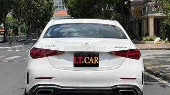 Mercedes-Benz C300 AMG 2022 Trắng