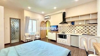 CHO THUÊ CH ĐẸP GIÁ RẺ ĐẦY ĐỦ NỘI THẤT GẦN NOWZONE Q1