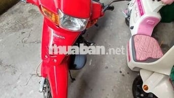 Xe Honda màu Đỏ