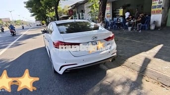 Hyundai Elantra Sport 2018 Trắng 190.000km