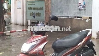 Suzuki Hayate SS 2011 Đỏ