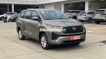 Toyota Innova Cross 2024 2.0V 27.000 km