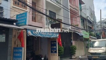 Nhà 4 tầng cạnh mặt tiền Trường Chinh giao Bình Giả.