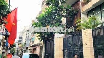 BÁN/ CHO THUÊ nhà mặt tiền hẻm 6M tại Trần Đình Xu, Q.1