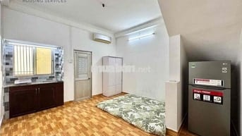 Cho thuê phòg cửa sổ trời full nt Dương Bá Trạc Q8