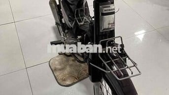 Honda Dream màu Nâu