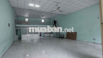 Cho thuê kho xưởng 250m gần đường Phan Văn Hớn