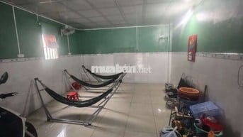 Phòng trọ rộng rãi có sân vườn 1tr7
