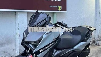 Yamaha Xmax 300 2025 4000 km Đen