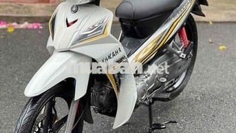 Yamaha Sirius 2012 Trắng đen mok len ken 95 %