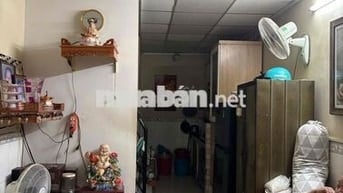 Nhà cho thuê giá 4tr ( CÓ BAN CÔNG- CỌC NỬA THÁNG)