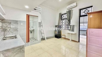 PHÒNG DUPLEX BAN CÔNG MÁY GIẶT RIÊNG - NGAY NGÃ TƯ BẢY HIỀN