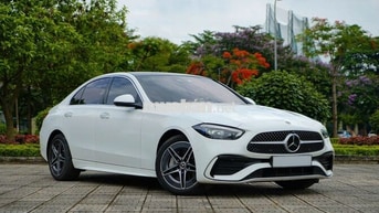 Mercedes-Benz C300 AMG Trắng Mới