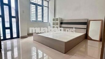 Cho nữ thuê phòng ở dối diện cổng Vạn Phúc city