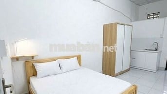 studio đầy đủ  nội thất quận 10