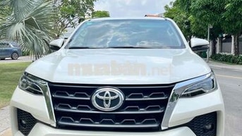 Toyota Fortuner 2021 Trắng