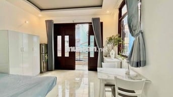 PHÒNG BAN CÔNG - CỬA SỔ - GẦN CẦU PHÚ MỸ