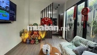 CHO THUÊ NHÀ HẺM GÓC 2MT:4X18( TRỆT+2 LẦU+4PN+5WC) XE HƠI ĐẬU CỬA 
