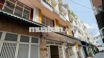 NHÀ QL13 NGAY VẠN PHÚC. TRỆT LỬNG 2 LẦU 4PN 4WC ( XE HƠI ĐỖ CỬA )