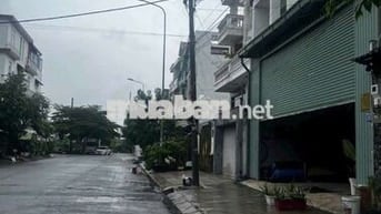 Cần Cho thuê kho xưởng khu An Sương .DT 9 x20 giá 20 triẻu