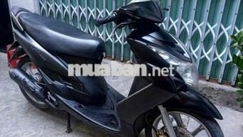 Yamaha Ultimo màu Đen