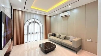 Bán Nhà Kinh Doanh Trần Duy Hưng, Cầu Giấy 65m, 8 tầng, giá 31.4 tỷ