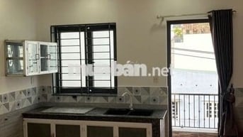 Phòng Lê Đức thọ tự do ko Chung chủ