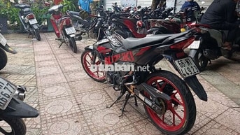 Suzuki Raider Đen đỏ