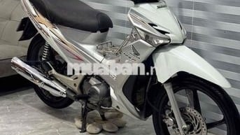Honda Future FI 2011 Trắng bạc