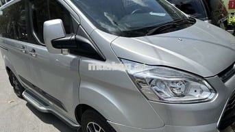 Ford Tourneo Titanium 2019, bảo hành 2027 vay 75%