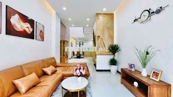 cho thuê nhà 4 x20 full nội thất mới đẹp  p14 gò vấp 16tr
